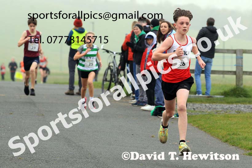 Boys and Girls Under-13s, 2022 Heaton Memorial 10k Road Race, Newcastle Town Moor.  Photo: David T. Hewitson/Sports for All Pics